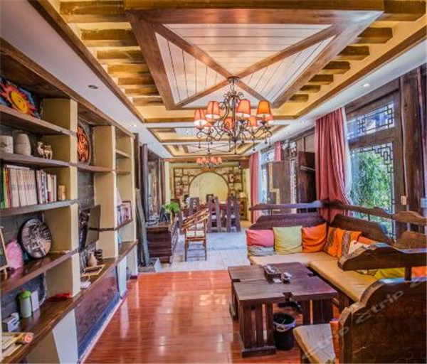 大理『云渡客棧』