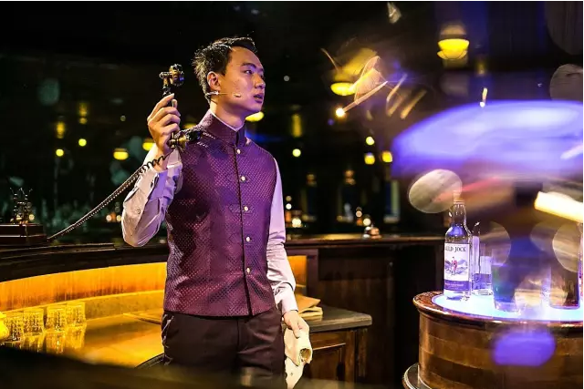 武漢復(fù)古民國風(fēng)知音號(hào)