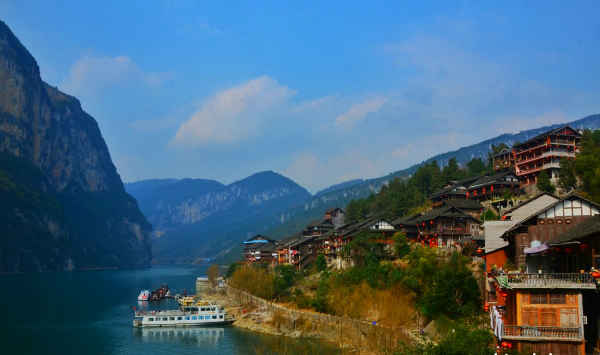 千年一 夢，醉在龔灘古鎮(zhèn)紅樓客棧