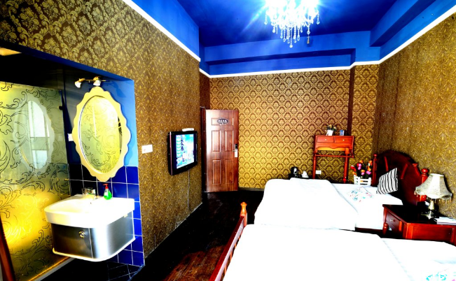 廈門鼓浪嶼初見(jiàn)花茶民宿