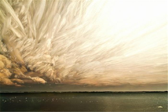 彩繪圖片，用相機彩繪天空