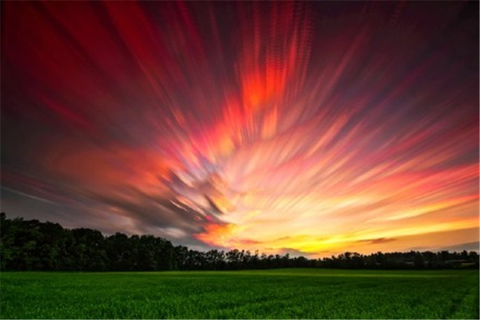 彩繪圖片，用相機(jī)彩繪天空