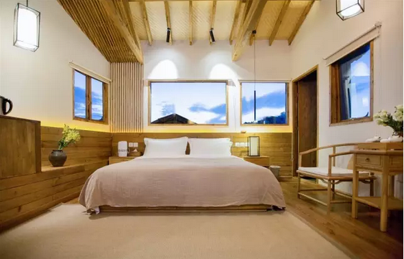 麗江特色民宿：麗水云邊