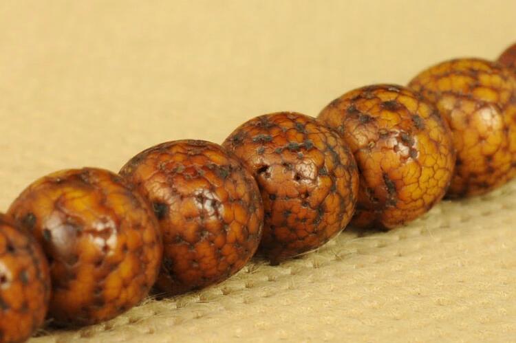 什么是星月菩提？原生態(tài)藏傳爆老星月菩提