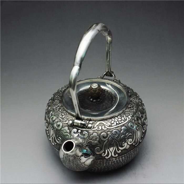 高工雕刻家佳樂文學傳統(tǒng)圖案銀壺的好處