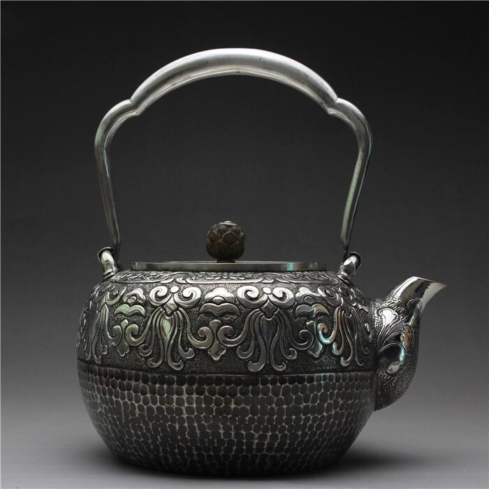 高工雕刻家佳樂文學傳統(tǒng)圖案銀壺的好處