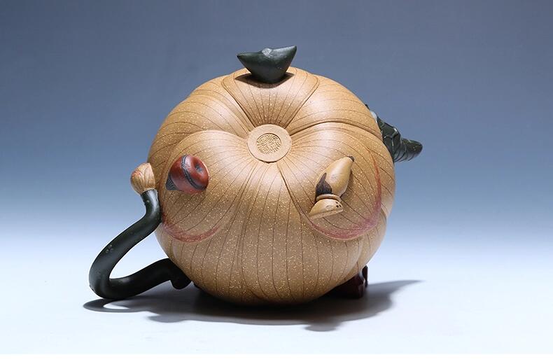 純?nèi)止で嗤苌徸幼仙皦?，紫砂壺的好? src="/wenxue/d/file/bigpic/190404/04/6-1F2251P419.jpg" / data-TsAL="UZfEag"><br / data-lkeG="yxJUXd">
	<img alt=