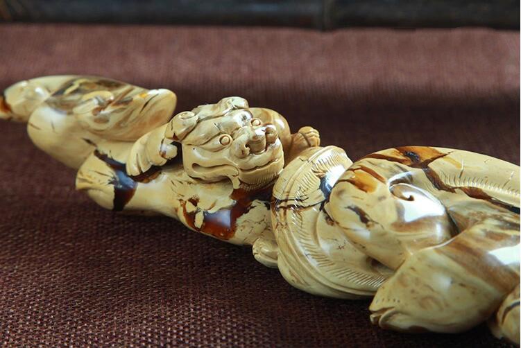 緬甸琥珀雕刻件，琥珀鑒別方法