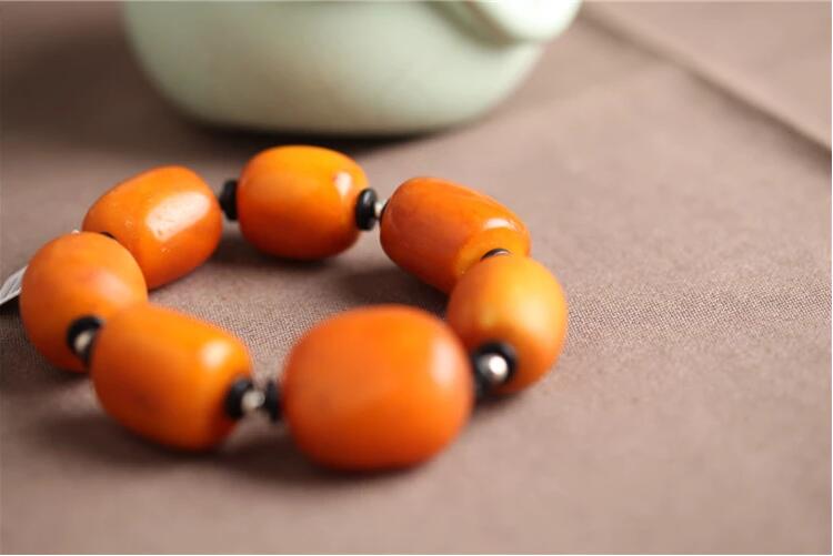 家佳樂文學(xué)天然琥珀老蜜蠟手串