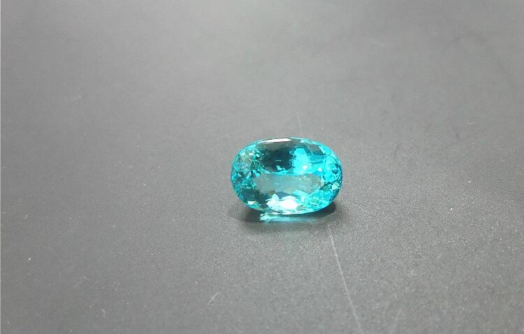 藍(lán)碧璽裸石戒面，碧璽的功效與作用