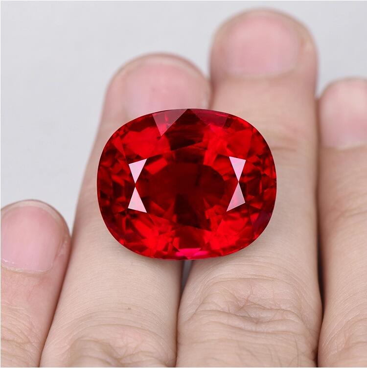 鴿血紅碧璽裸石戒面，如何選購鴿血紅碧璽