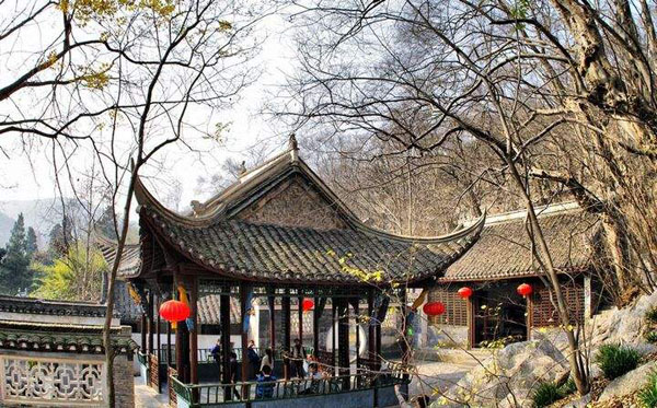 醉翁亭:亭臺樓閣山水間