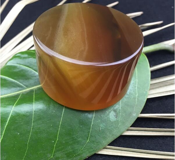 萬年琥珀，千里芬香！