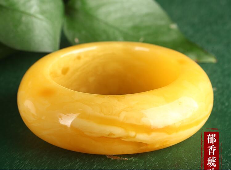 琥珀蜜蠟，百年收藏！