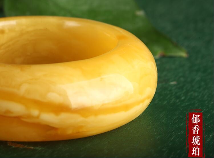 琥珀蜜蠟，百年收藏！