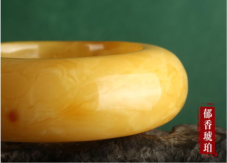 琥珀蜜蠟，百年收藏！