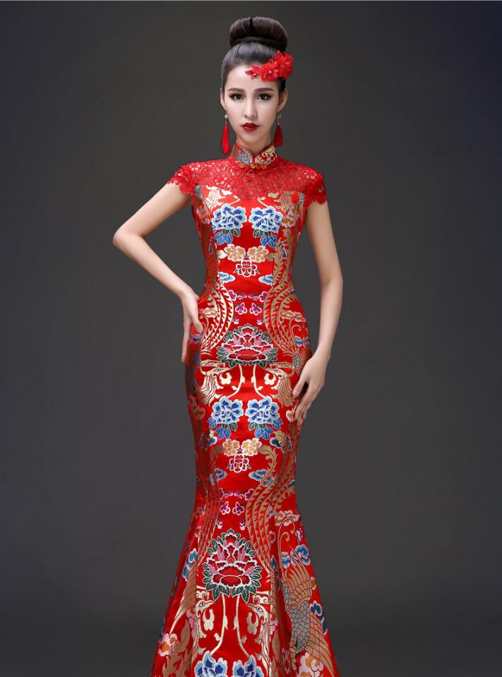 家佳樂文學立領(lǐng)鏤空設(shè)計中式禮服圖片