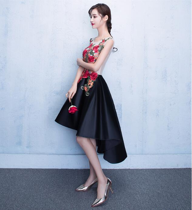 復(fù)古家佳樂文學(xué)蕾絲綁帶中式禮服