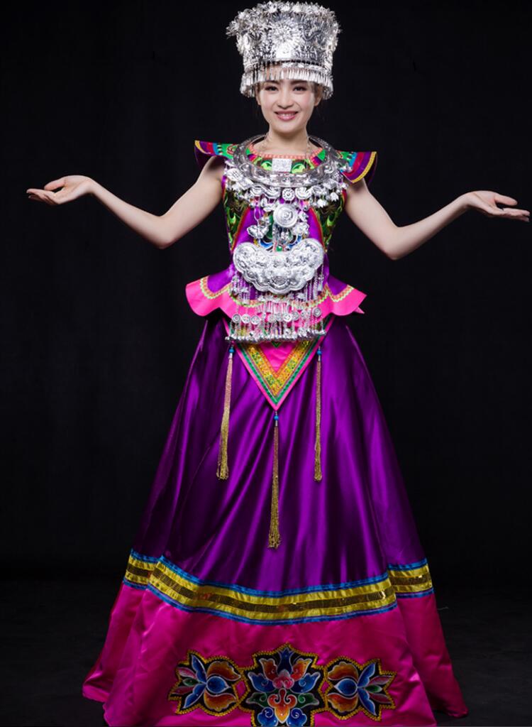 民族風舞蹈服裝圖片苗族服飾