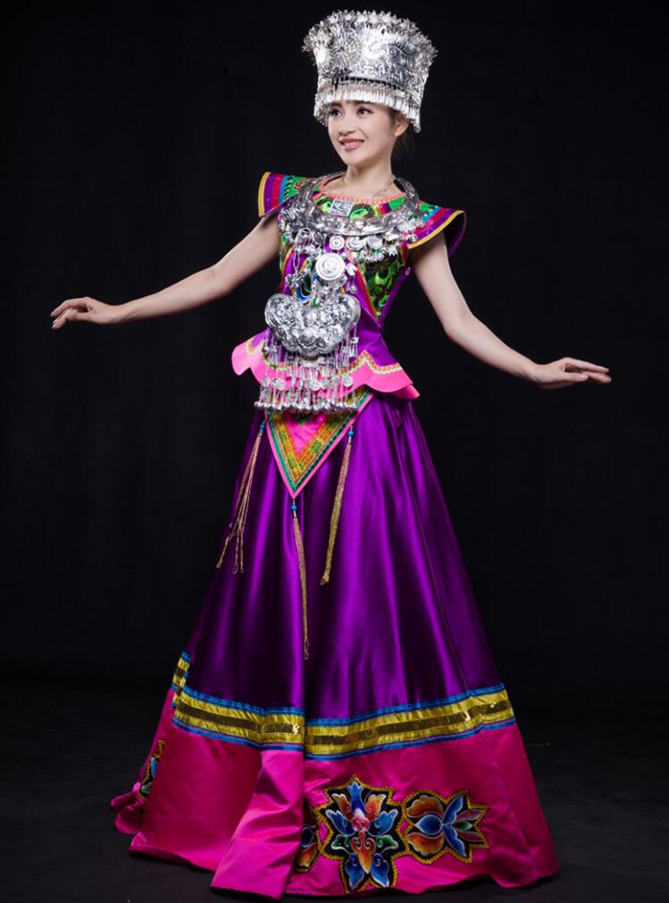 民族風舞蹈服裝圖片苗族服飾