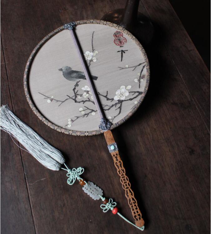 宋徽宗梅花小鳥緙絲團扇