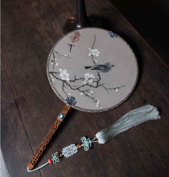 宋徽宗梅花小鳥緙絲團扇