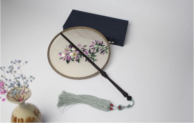 家佳樂文學(xué)雙面手繡海棠花團(tuán)扇