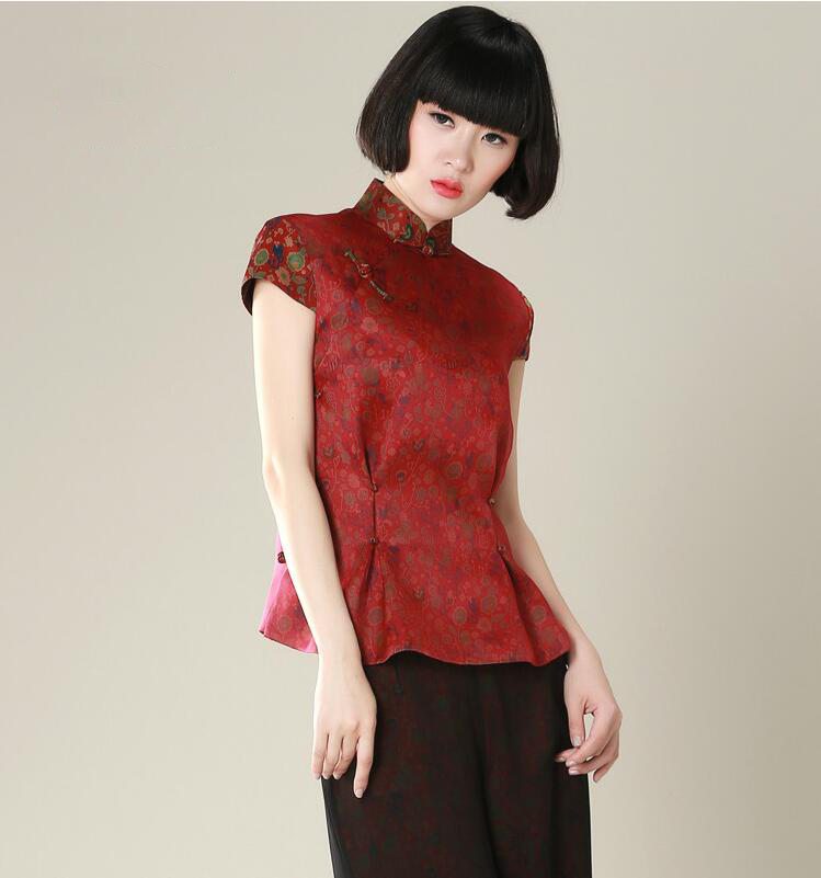 復(fù)古立領(lǐng)盤扣女士唐裝圖片