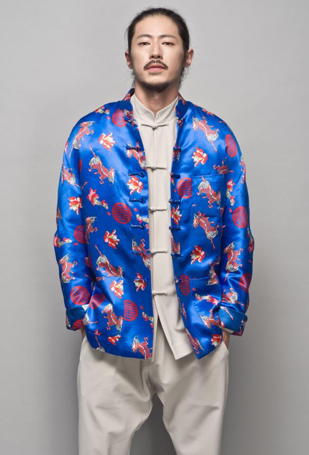 家佳樂文學(xué)麒麟印花盤扣唐裝圖片