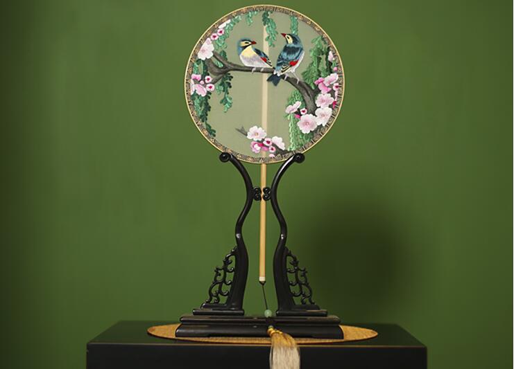 家佳樂文學手工刺繡真絲團扇