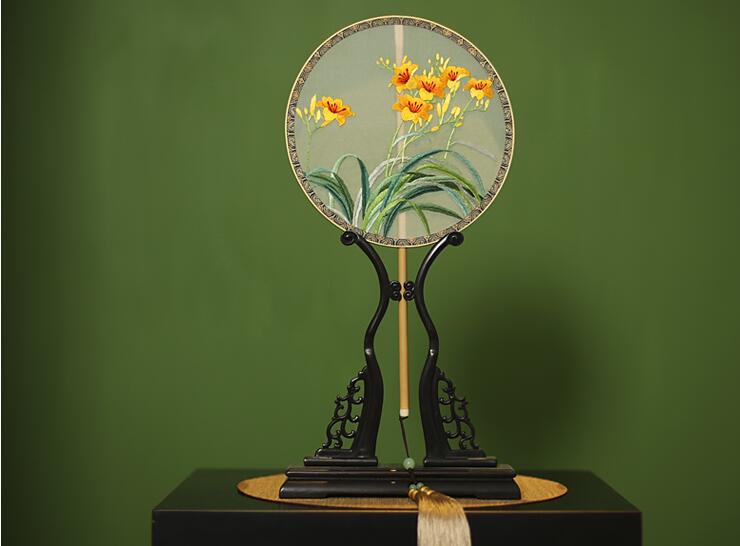 家佳樂文學手工刺繡真絲團扇