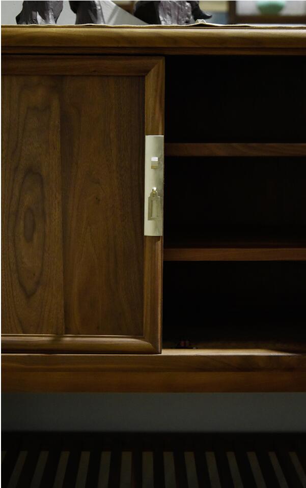 胡桃木實(shí)木中式柜子