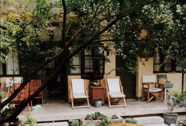 蒼山腳下的民宿，古城內(nèi)貓三家清靜四合小院民