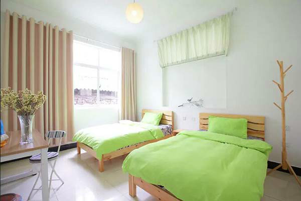 蒼山腳下的民宿，古城內(nèi)貓三家清靜四合小院民