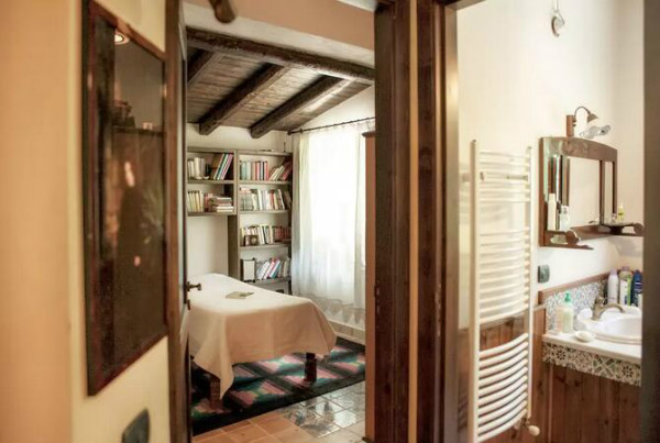 意大利民宿，眾議院在農(nóng)村(20分鐘海)