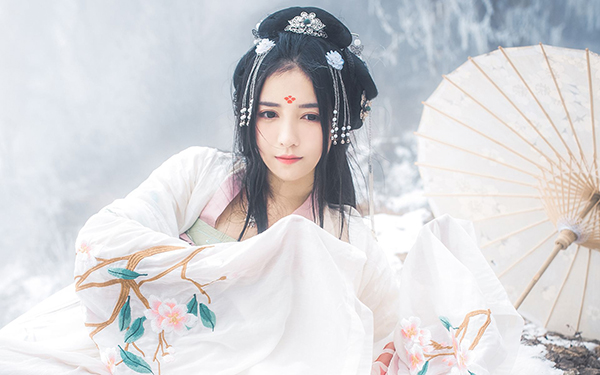 古風美女，雪地女子