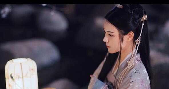 古裝攝影，一眼萬(wàn)年古裝女子攝影照片