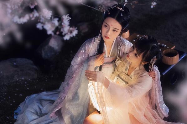 古裝攝影，一眼萬(wàn)年古裝女子攝影照片