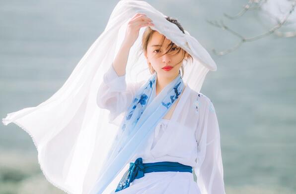 古裝女子人像攝影，白衣女子攝影照片