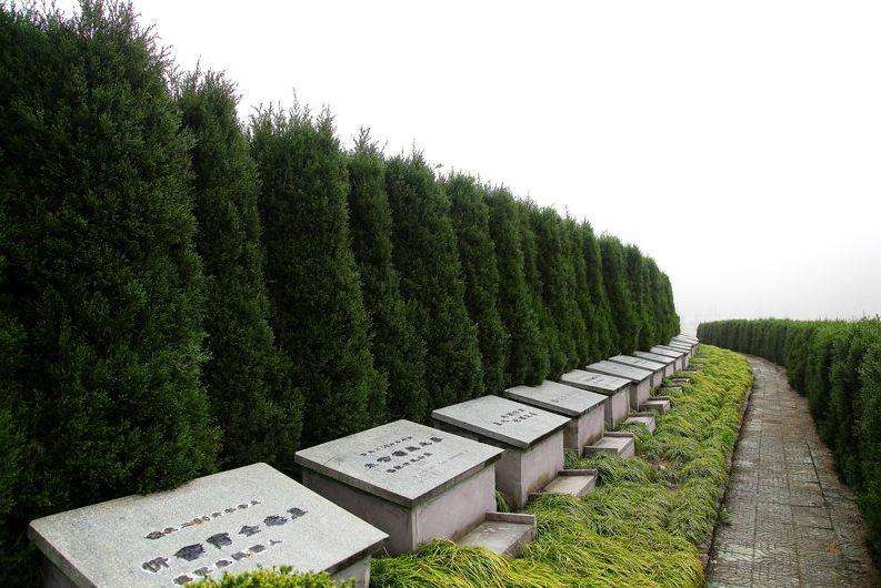 淺談風(fēng)水中的“水”，訴說(shuō)墓地風(fēng)水的朝向