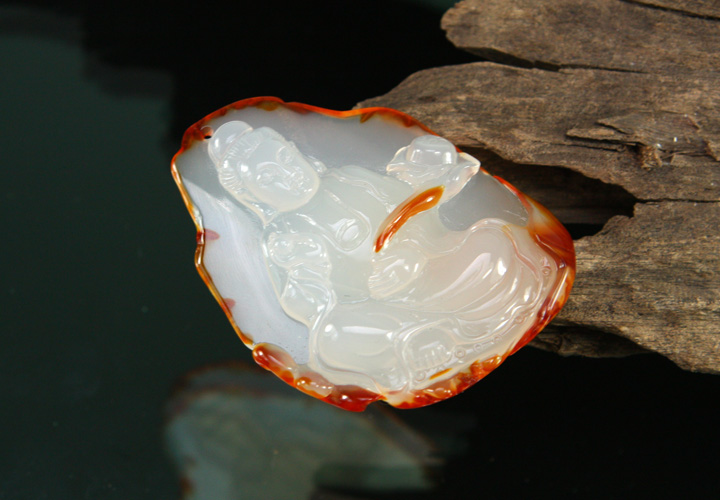 玉髓是玉嗎？玉髓和玉有什么區(qū)別