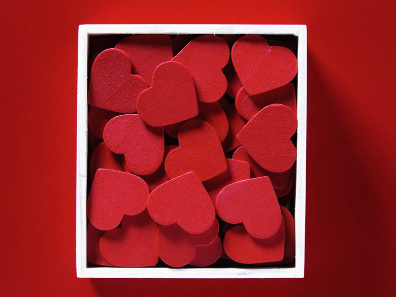 知道女人桃花運(yùn)旺的特征嗎？快來(lái)看看