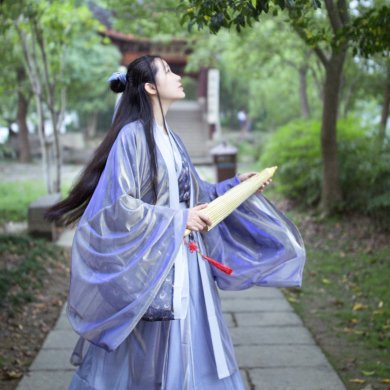 兩重衣齊腰襦裙?jié)h服，清新典雅漢服圖片