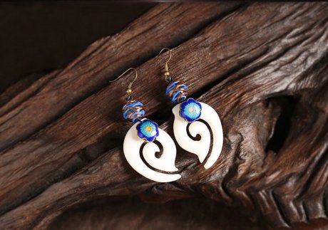 家佳樂文學(xué)白色祥云耳墜古風(fēng)耳環(huán)首飾