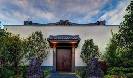 淺談大門八方位,分析大門不同朝向的風(fēng)水吉兇