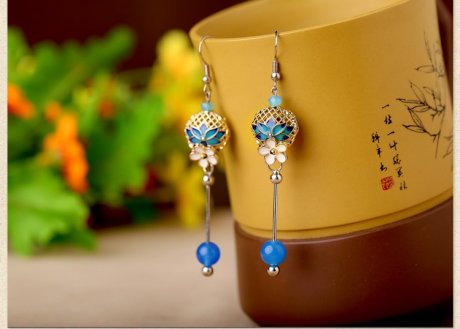 長相廝守耳環(huán)，鏤空雕花首飾