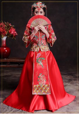 復(fù)古風(fēng)新娘禮服，時(shí)尚驚艷中式禮服