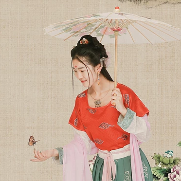 古典牡丹帶傘團(tuán)扇女生頭像，唯美古風(fēng)真人頭像