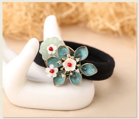 清新脫俗花萼發(fā)圈，時尚古典頭飾