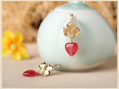 粉色心形吊墜耳環(huán)，溫暖古風耳飾首飾